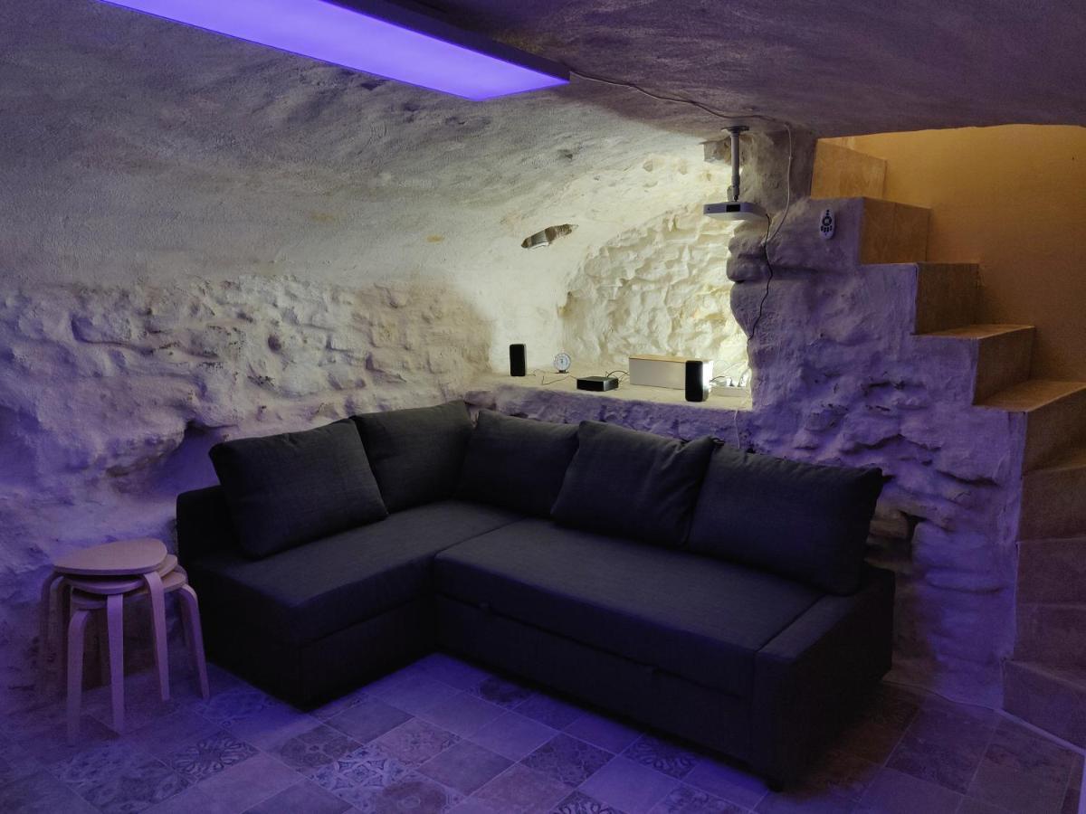 Maison 2 Chambres 100M Du Theatre Antique Avec Salle Cinema Оранж Екстериор снимка